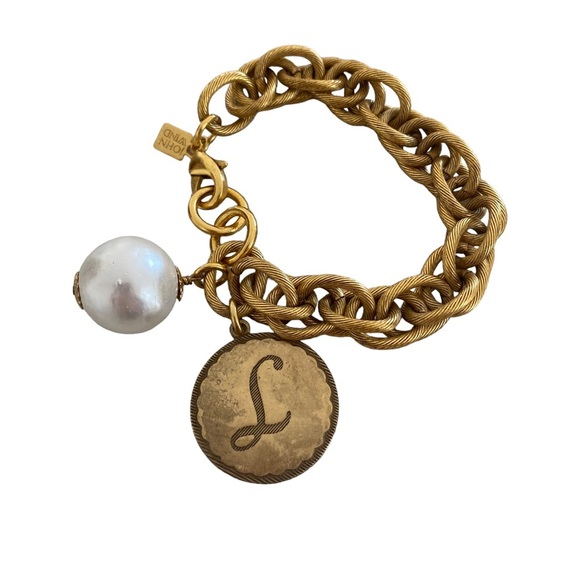 Chunky John Wind chain bracelet Pearl and L initial charm - Picture 3 of 10